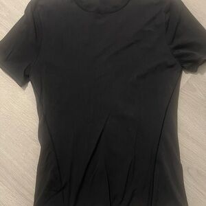 Lululemon Wundermost Ultra-Soft Nulu Hip-Length Crew Short-Sleeve Shirt